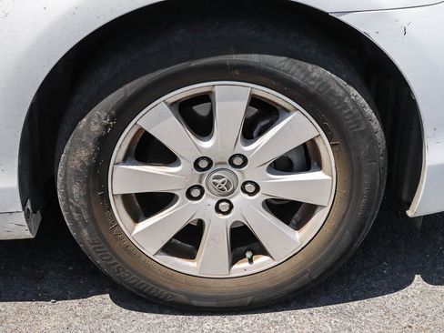 Used 2009 Toyota Camry Hybrid FWD image 13