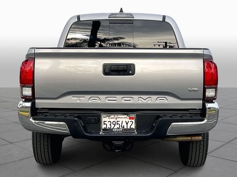 Certified 2020 Toyota Tacoma SR5 image 5