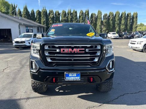 Used 2019 GMC Sierra 1500 AT4 w/ AT4 Premium Package image 2