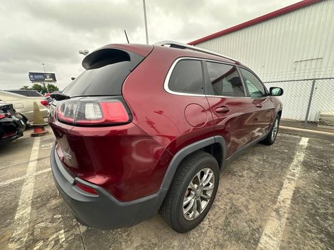 Used 2019 Jeep Cherokee Latitude Plus FWD image 5