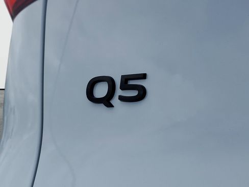 New 2025 Audi Q5 Premium Plus AWD/4WD image 8