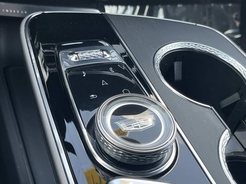 Certified 2024 Cadillac Lyriq Luxury w/ LPO, Floor Liner Package AWD/4WD image 33