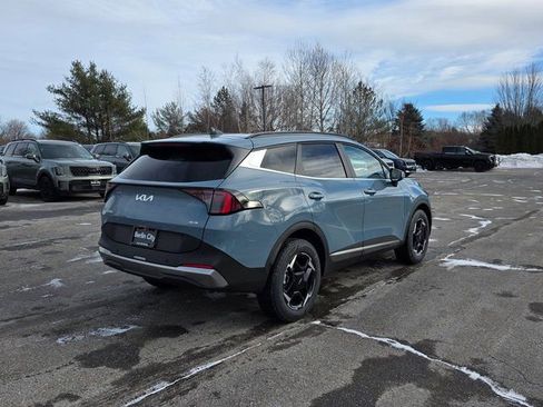 New 2026 Kia Sportage EX image 7