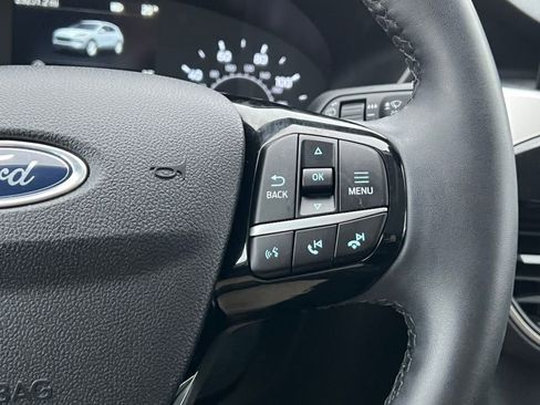 Certified 2022 Ford Escape SE w/ Convenience Package image 19