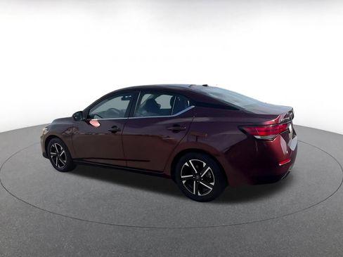 Used 2025 Nissan Sentra SV image 10