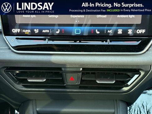 New 2026 Volkswagen Tiguan SE R-Line AWD/4WD image 15
