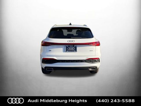 Used 2025 Audi Q5 Premium w/ Convenience Package image 8