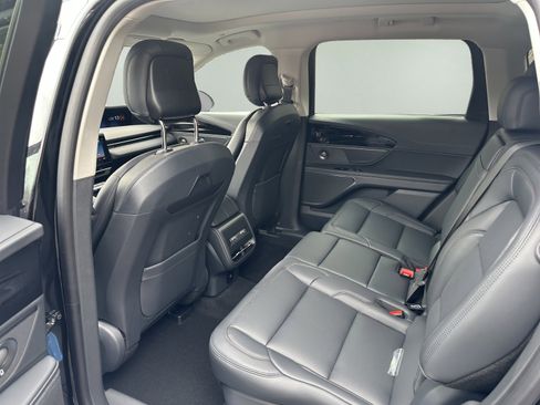 New 2026 Lincoln Nautilus Premier w/ Equipment Group 102A image 10