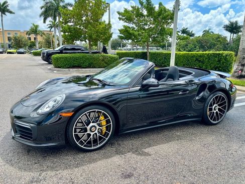 Used 2017 Porsche 911 Turbo AWD/4WD image 13