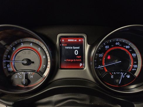 Used 2018 Dodge Journey Crossroad image 23