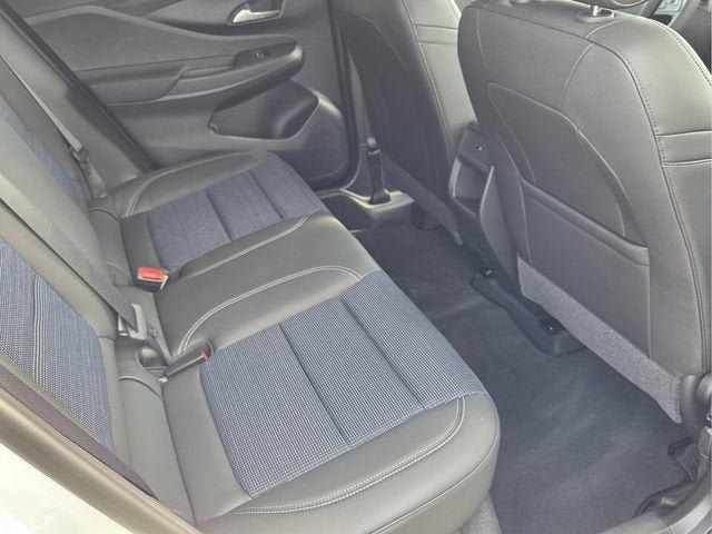 New 2026 Buick Envista Sport Touring FWD image 17