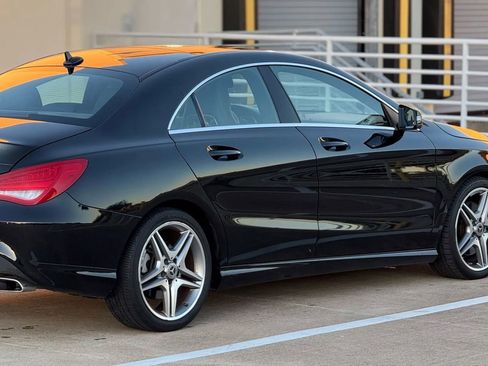 Used 2014 Mercedes-Benz CLA 250 image 9