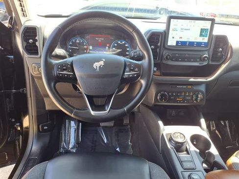 Used 2024 Ford Bronco Sport Outer Banks w/ Tech Package AWD/4WD image 8