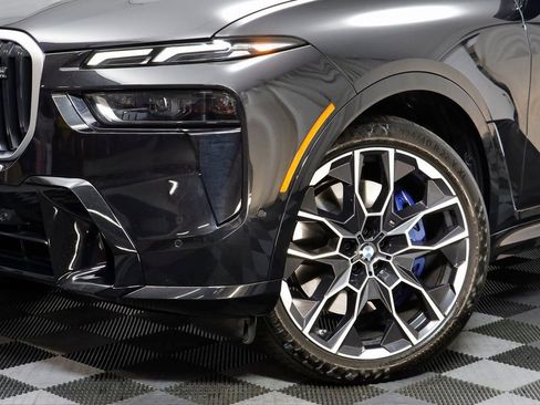Certified 2025 BMW X7 M60i image 3