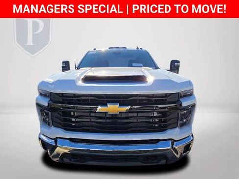 New 2026 Chevrolet Silverado 3500 W/T w/ WT Convenience Package RWD image 12