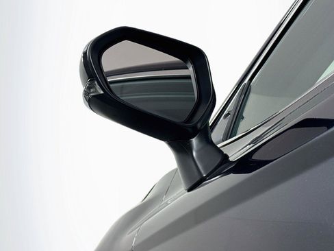 Certified 2024 Toyota Camry SE FWD image 5