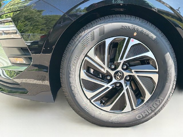 New 2026 Hyundai Sonata Blue FWD image 23