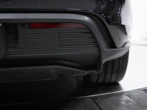 Certified 2022 Porsche Taycan 4S image 37