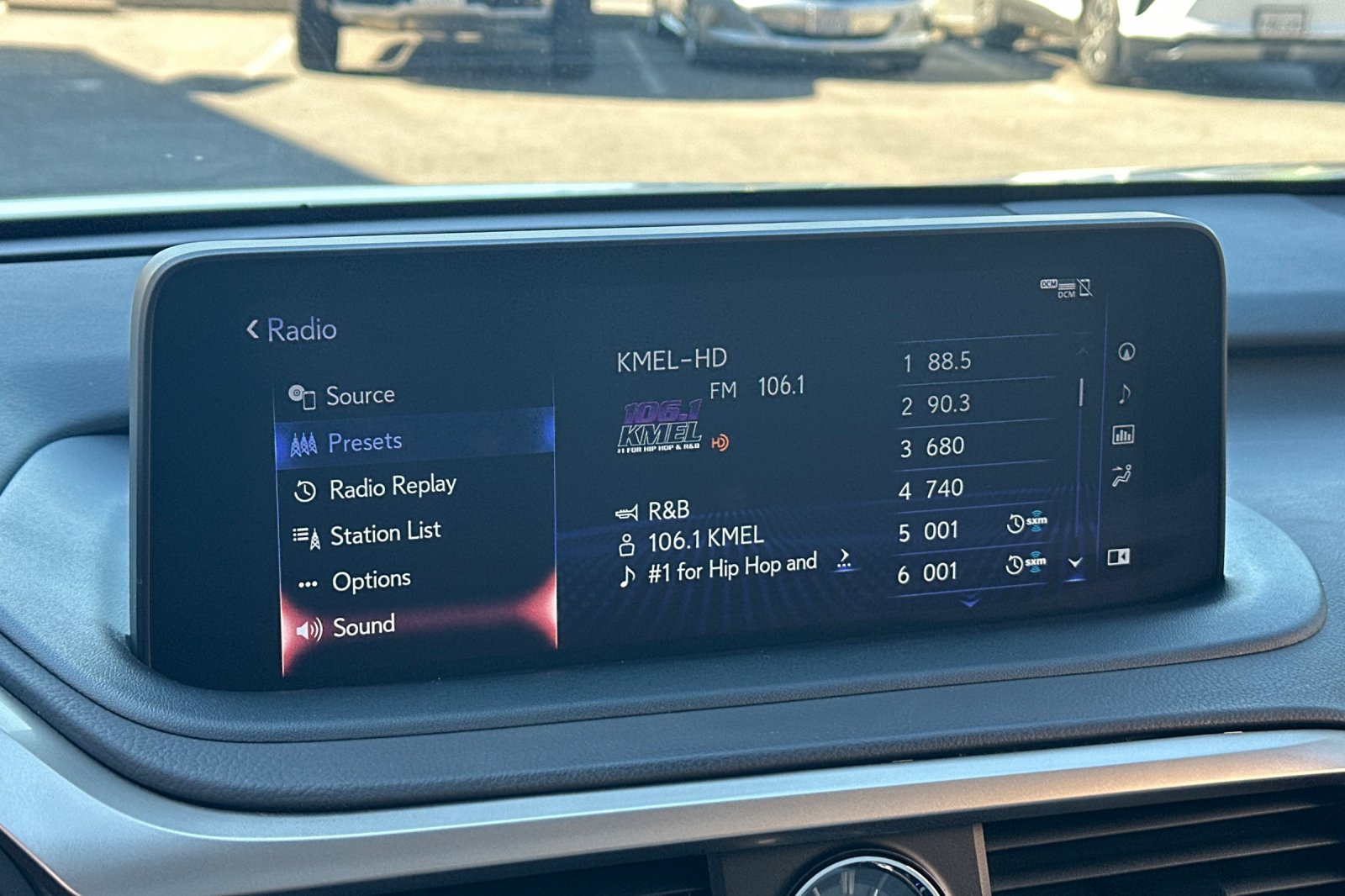 Used 2020 Lexus RX 450h AWD w/ Premium Package image 21