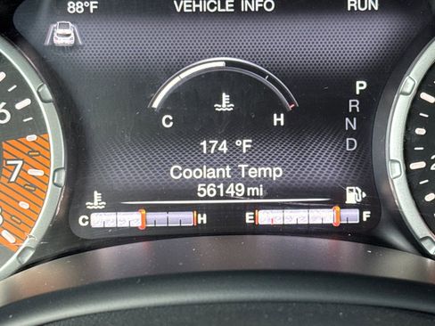 Used 2022 Jeep Renegade Trailhawk AWD/4WD image 29