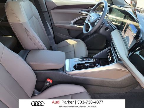 Used 2025 Audi Q5 Premium Plus w/ Premium Plus image 12