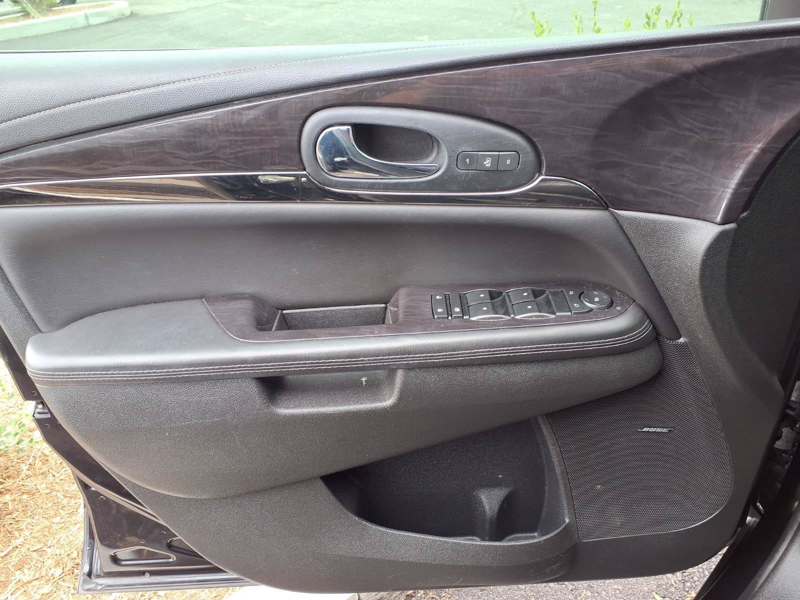 Used 2015 Buick Enclave Leather FWD image 15