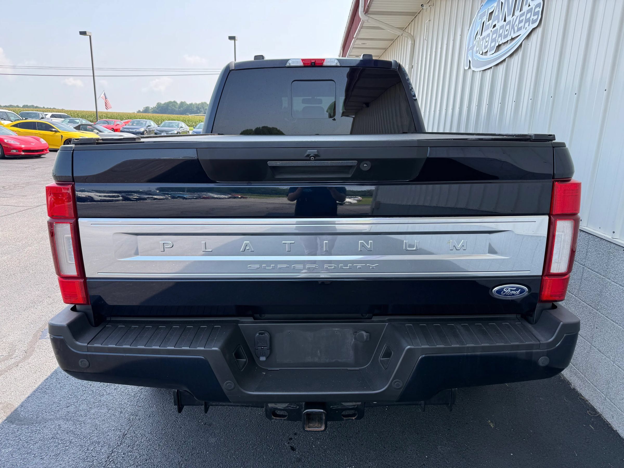 Used 2022 Ford F250 Platinum w/ FX4 Off-Road Package AWD/4WD image 5