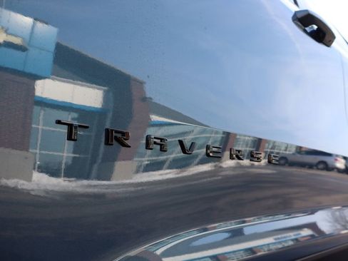 New 2026 Chevrolet Traverse LT w/ Midnight/Sport Edition image 8