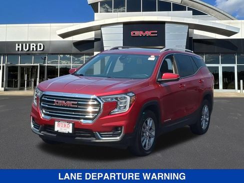 Used 2024 GMC Terrain SLT AWD/4WD image 9
