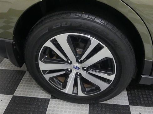 Used 2019 Subaru Outback 2.5i Limited w/ Popular Package #2 AWD/4WD image 17