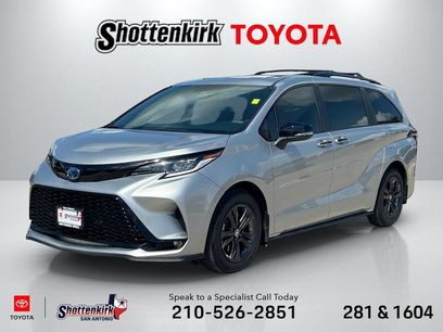 Used 2025 Toyota Sienna XSE w/ XSE Premium Package