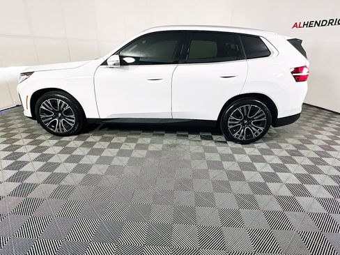 Used 2025 BMW X3 xDrive30i image 6