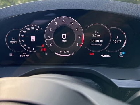Used 2024 Porsche Panamera 4 AWD/4WD image 7