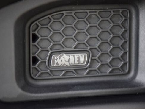 Used 2023 GMC Sierra 1500 AT4X AWD/4WD image 17