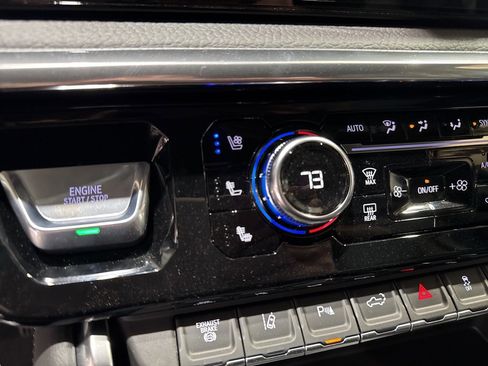 New 2026 GMC Sierra 3500 Denali w/ Denali Reserve Package image 35