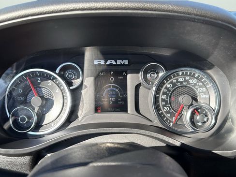 Used 2025 RAM 1500 Lone Star image 14