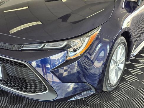 Used 2020 Toyota Corolla XLE w/ Carpet Mat Package (TMS) image 9