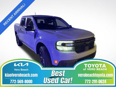Used 2024 Ford Maverick Lariat w/ Black Appearance Package