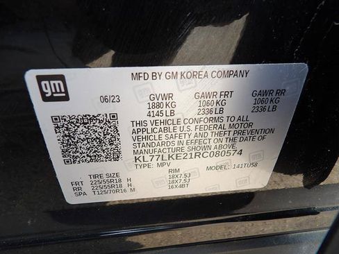 Used 2024 Chevrolet Trax ACTIV w/ Sunroof Package FWD image 11