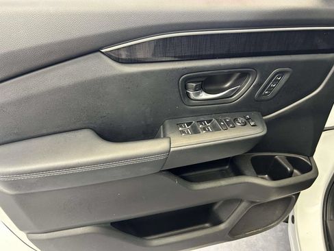 Used 2023 Honda Pilot Elite image 19