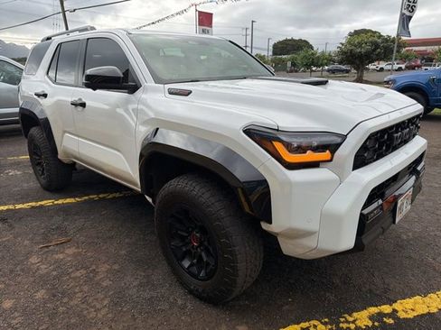 Used 2025 Toyota 4Runner TRD Pro AWD/4WD image 7