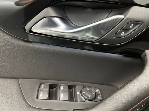 Used 2025 Chevrolet Blazer RS image 12