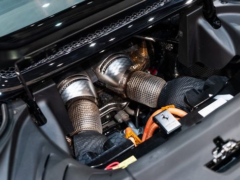 Used 2023 Ferrari 296 GTS image 14