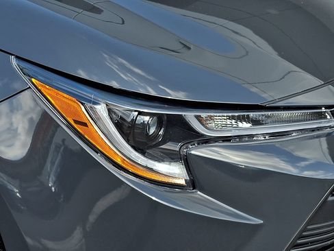 Certified 2024 Toyota Corolla LE FWD image 9