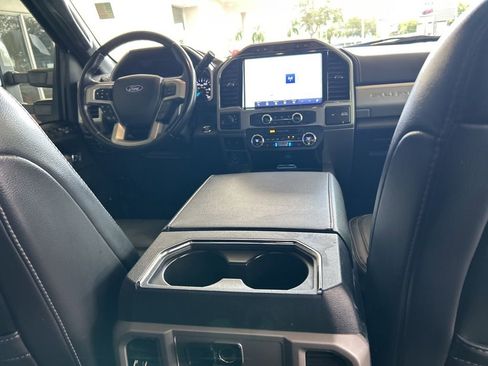 Used 2022 Ford F250 Lariat w/ Lariat Ultimate Package image 28