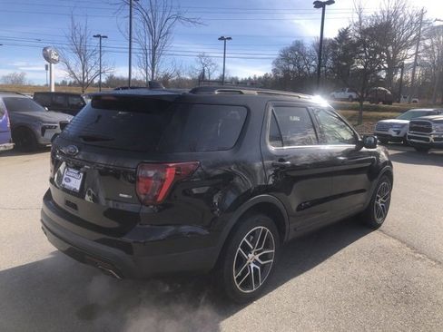 Used 2016 Ford Explorer Sport w/ Equipment Group 401A image 5