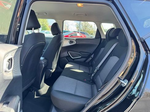 Used 2024 Kia Soul LX w/ Option Group 015 image 14