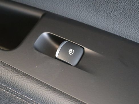 New 2025 Alfa Romeo Stelvio Sprint AWD/4WD image 39