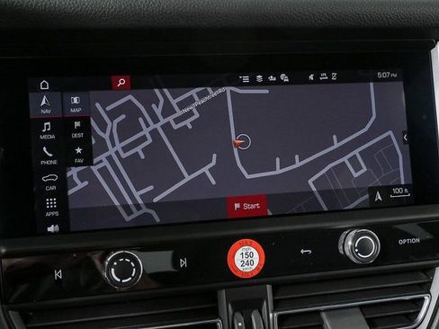 New 2026 Porsche Macan AWD image 14