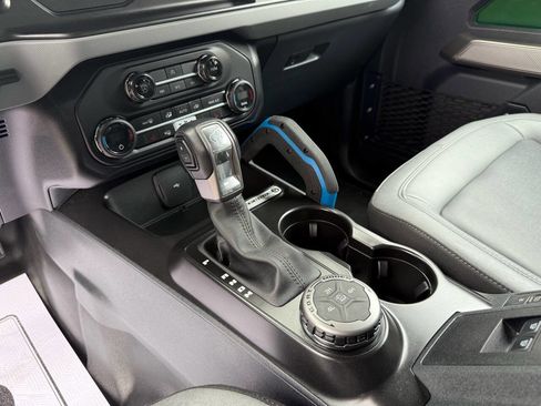 Used 2023 Ford Bronco Black Diamond image 18